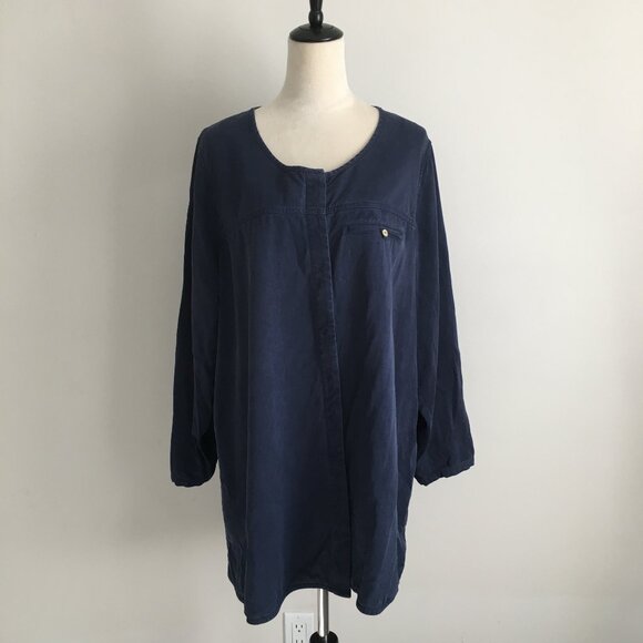 SOFT SURROUNDINGS Dark Blue Long Sleeve Hidden Button Shirt - Picture 1 of 10